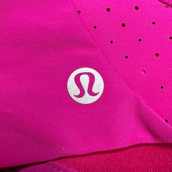 Lululemon Run Times Bra Ripened Raspberry (RIPR) Size 38DD NWT *Adjustable* - Picture 14 of 16